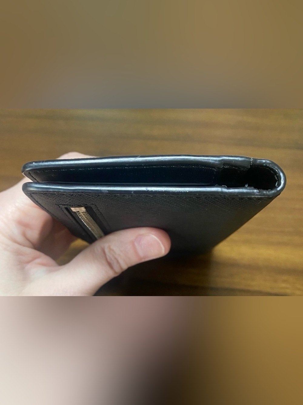 Kate Spade Saffiano Leather Black Wallet - Picture 3 of 10